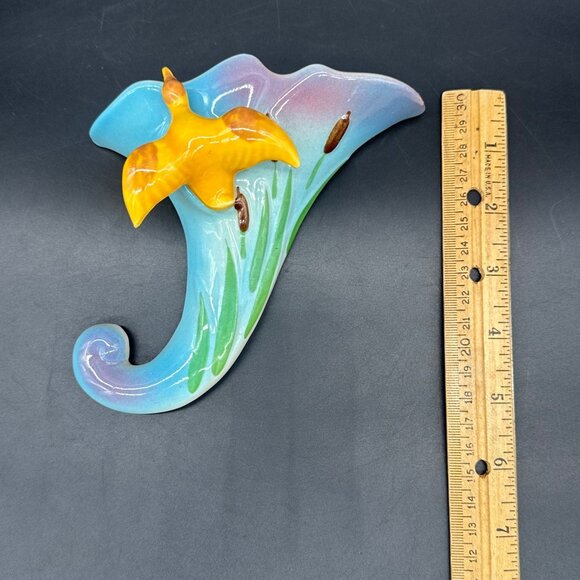 Vintage Wall Pocket Vase Mid Century Decor Flying Duck Blue Yellow Bird USA - Picture 9 of 11